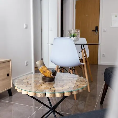 Nell&and&jess Vendégház Espinho