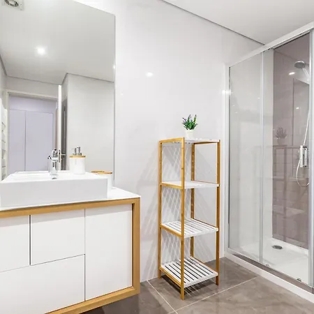 Nell&and&jess Vendégház 4*