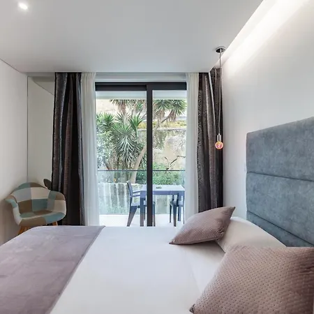 Nell&and&jess Vendégház