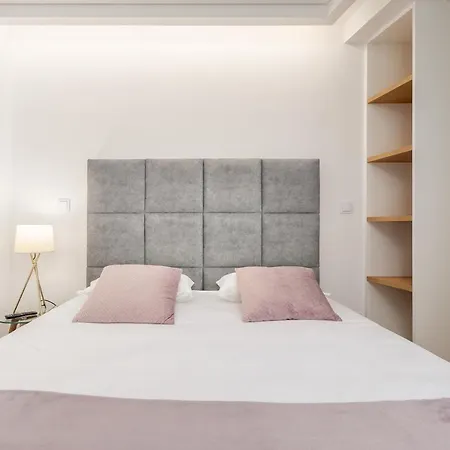 Nell&and&jess 4* Espinho