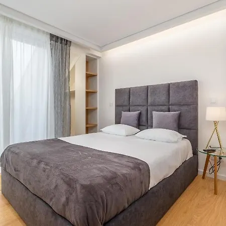 Nell&and&jess Vendégház