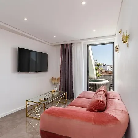 Nell&and&jess Espinho