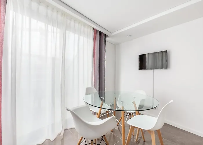 Guest house Nell&and&jess Espinho (Aveiro)