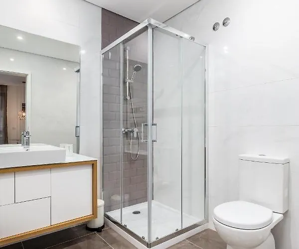 Nell&and&jess Guest house