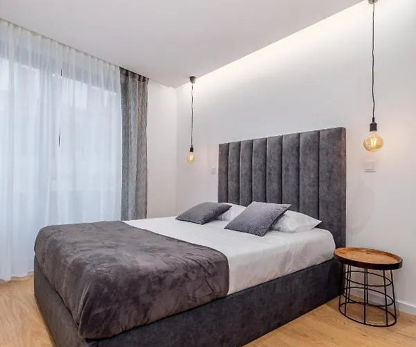 Nell&and&jess Espinho (Aveiro)